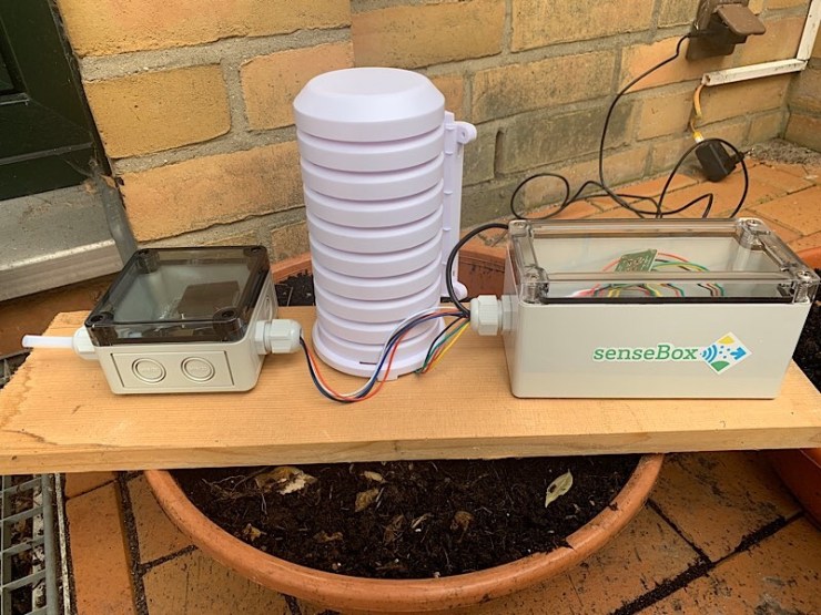 Einsatz der SenseBox im Freien (Provisorium)